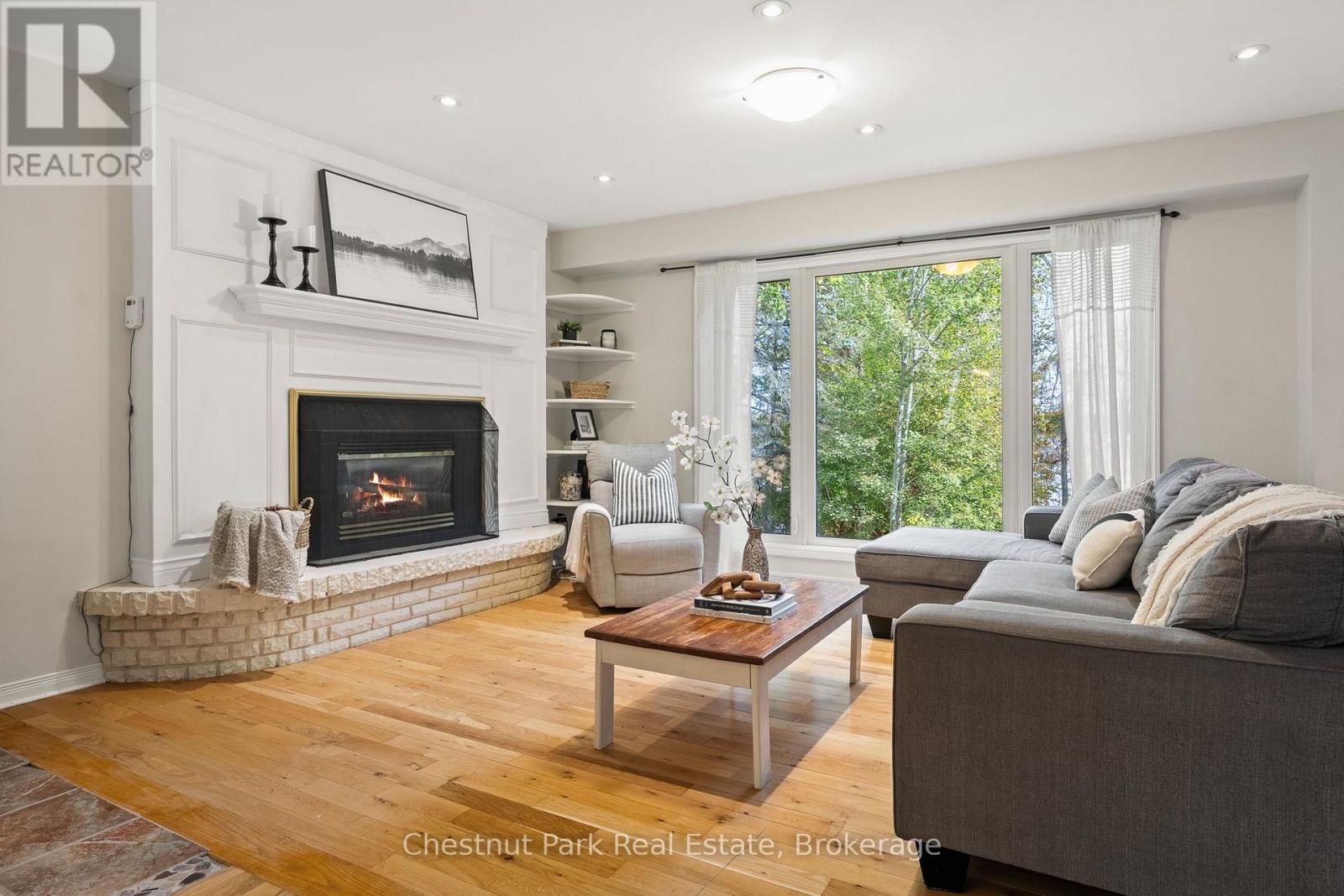 26 Helen Street, Huntsville, Ontario  P1H 1H5 - Photo 6 - X13880168