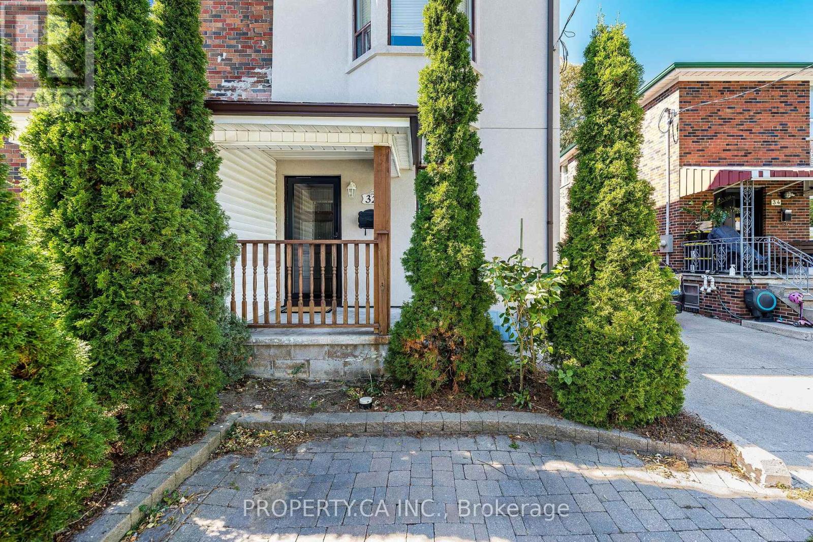 32 Frankdale Avenue, Toronto (Danforth Village-East York), Ontario  M4J 3Z9 - Photo 6 - E13880088