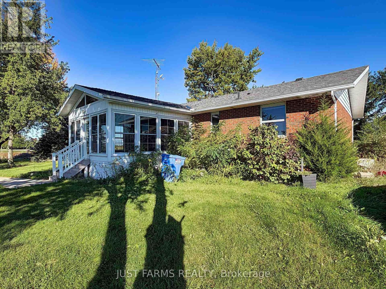 21225 County 46 Road, Lakeshore, Ontario  N0P 1J0 - Photo 14 - X13880054