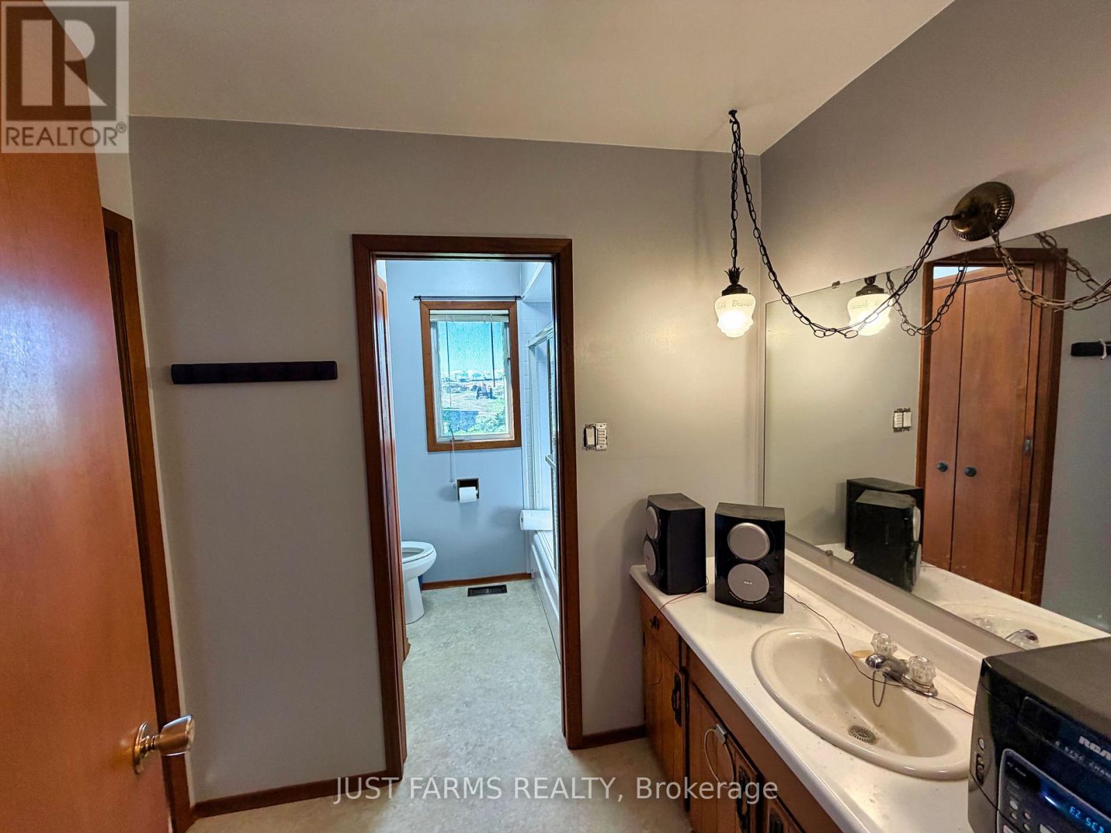 21225 County 46 Road, Lakeshore, Ontario  N0P 1J0 - Photo 29 - X13880054