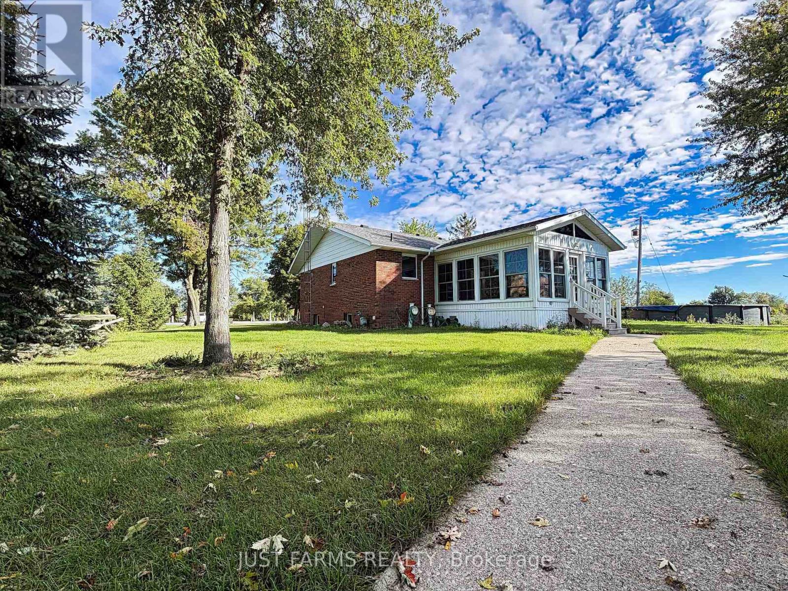 21225 County 46 Road, Lakeshore, Ontario  N0P 1J0 - Photo 13 - X13880058