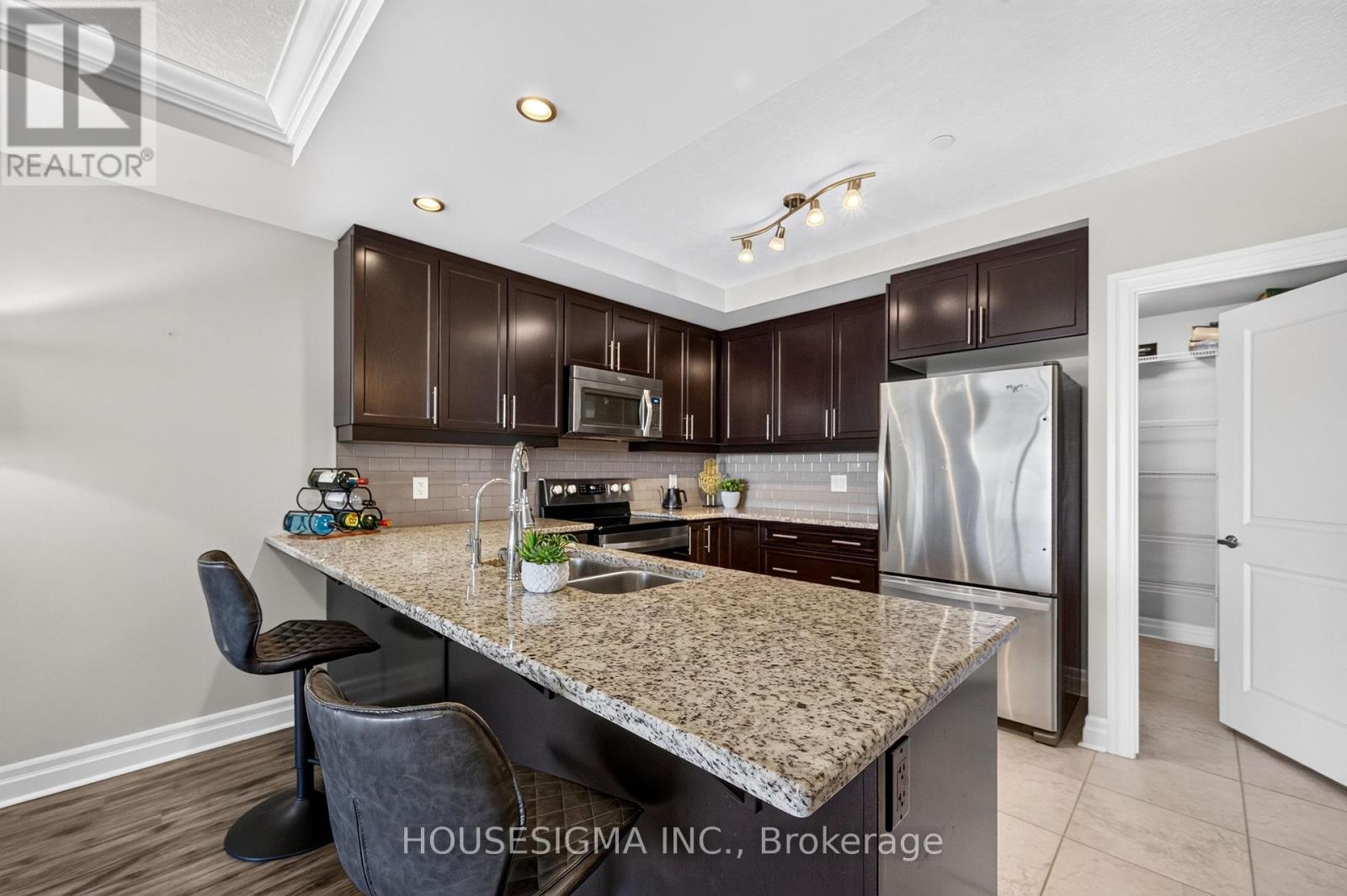 903 - 240 Villagewalk Boulevard, London North, Ontario  N6G 0P6 - Photo 11 - X13880150