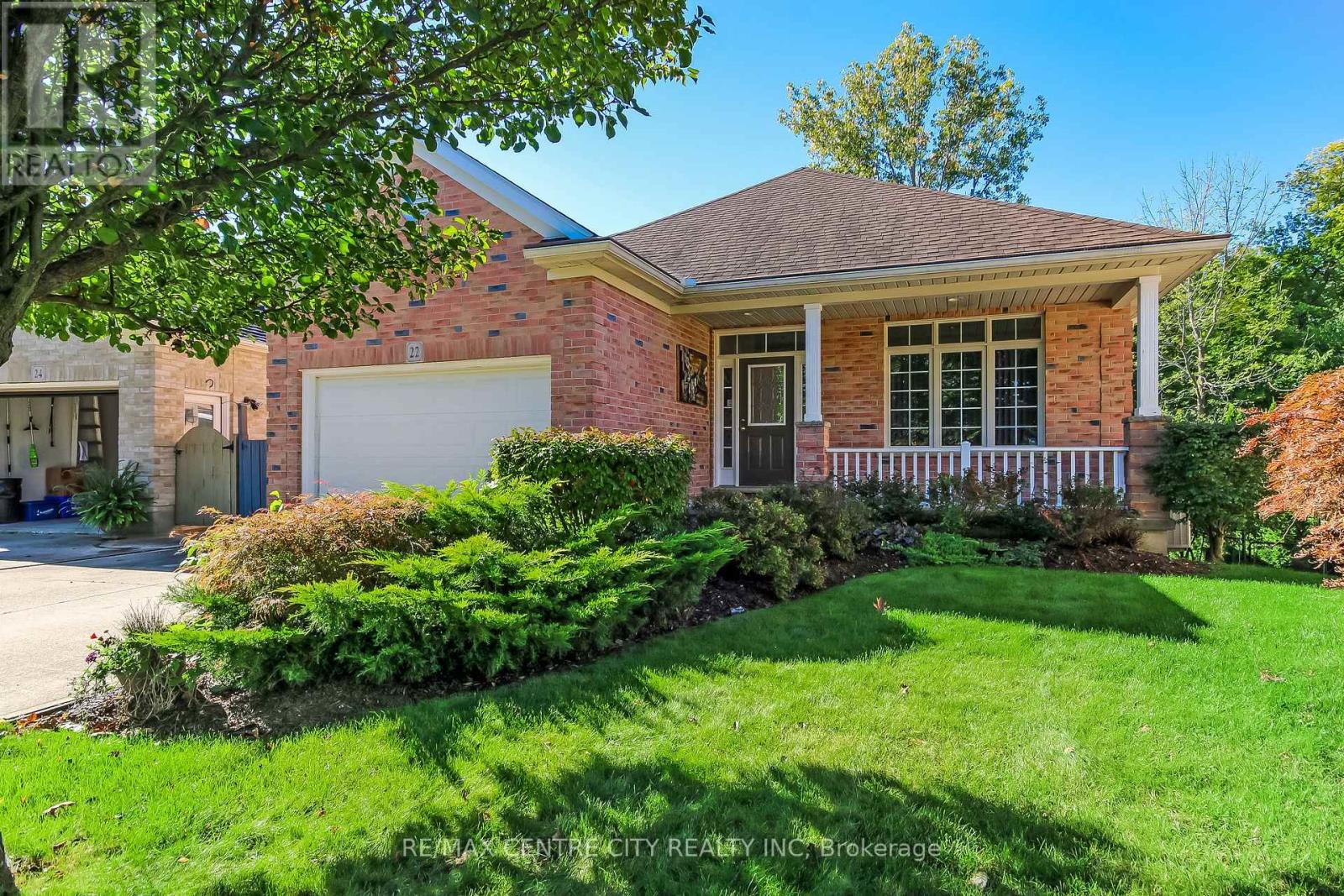 22 Harrington Crescent, St. Thomas, Ontario  N5R 6J1 - Photo 1 - X13880176