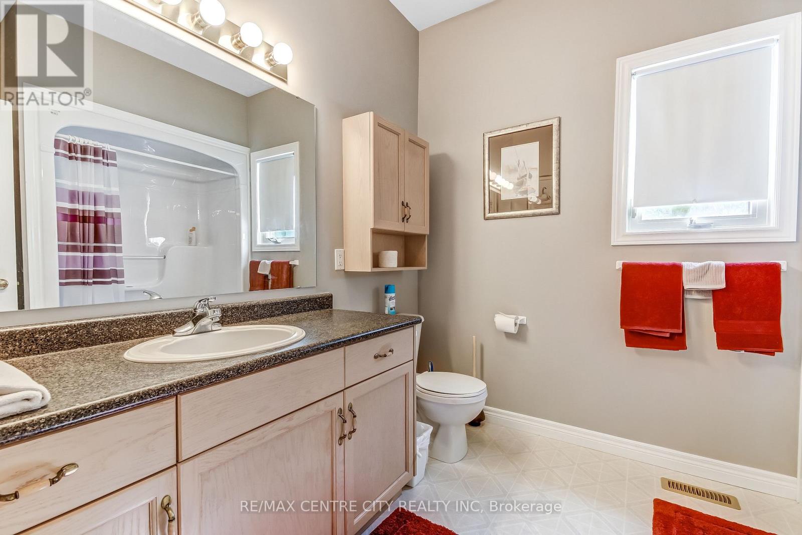 22 Harrington Crescent, St. Thomas, Ontario  N5R 6J1 - Photo 14 - X13880176