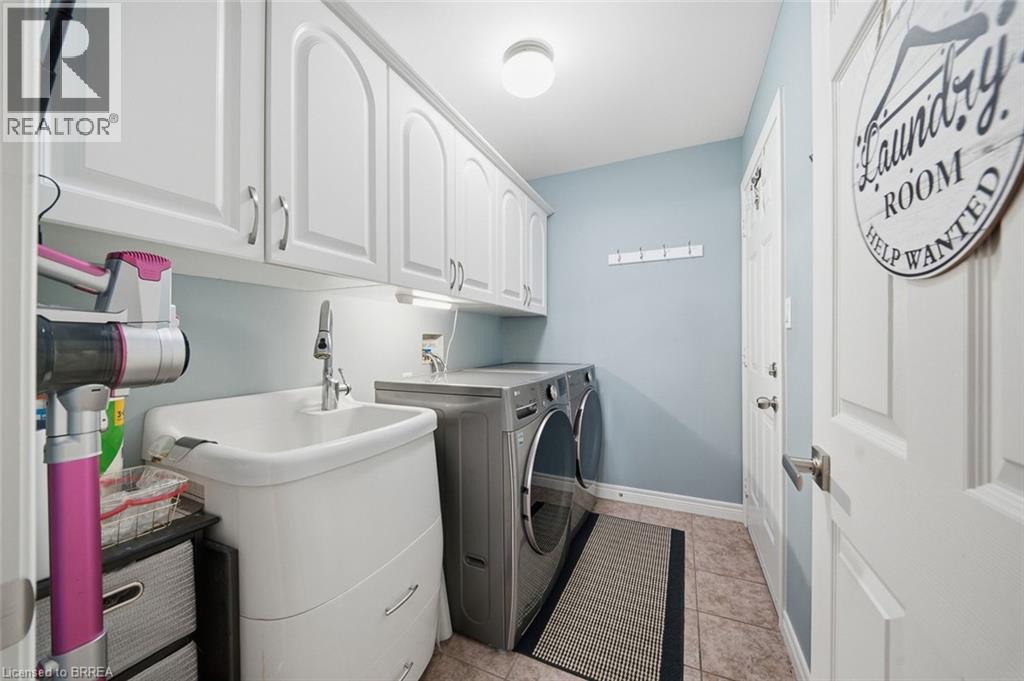 633 Park Road N Unit# 8, Brantford, Ontario  N3R 8B6 - Photo 17 - 40867496