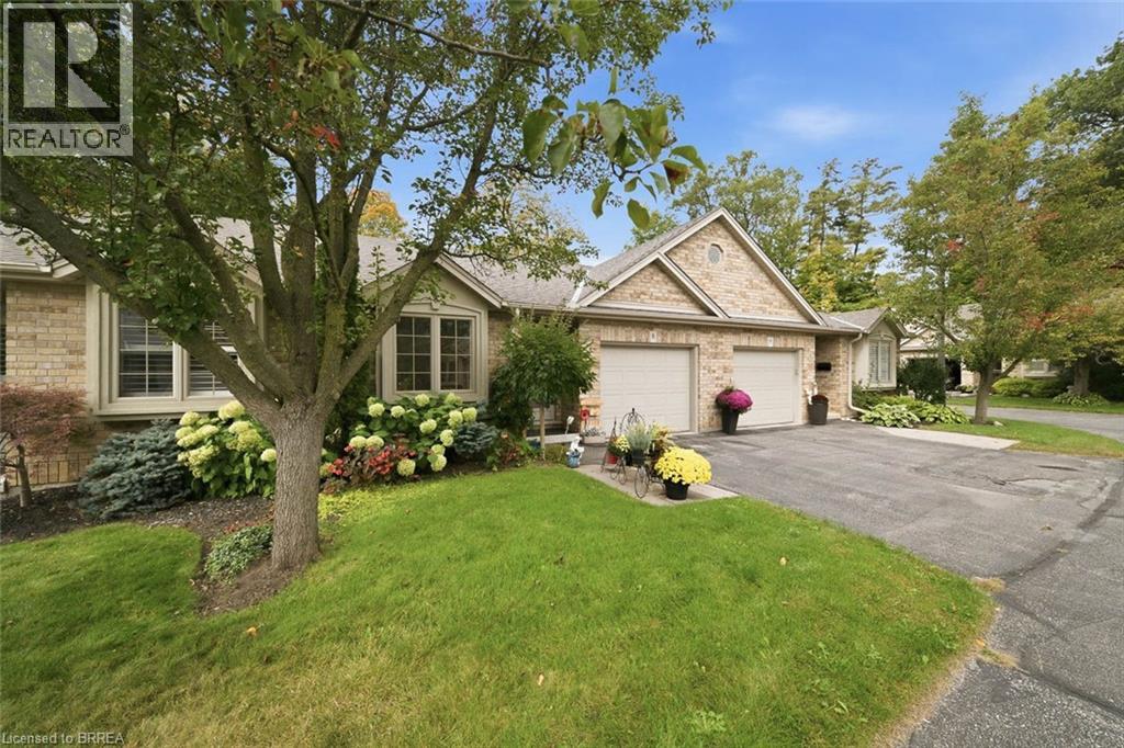 633 Park Road N Unit# 8, Brantford, Ontario  N3R 8B6 - Photo 2 - 40867496