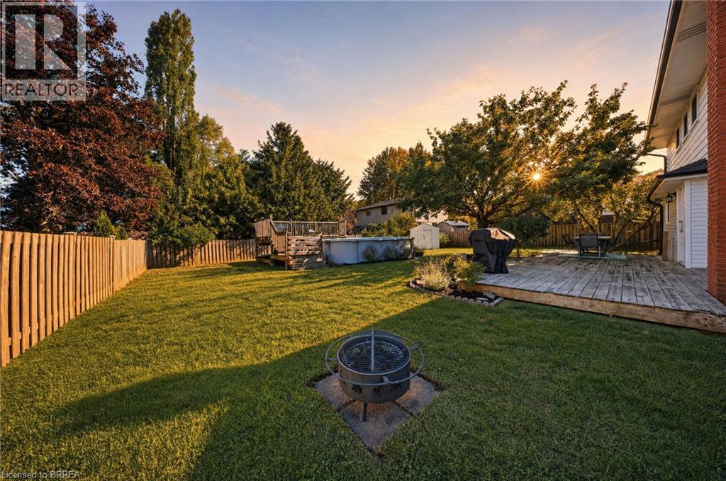 25 Cedarland Drive, Brantford, Ontario  N3R 6G9 - Photo 38 - 40870194
