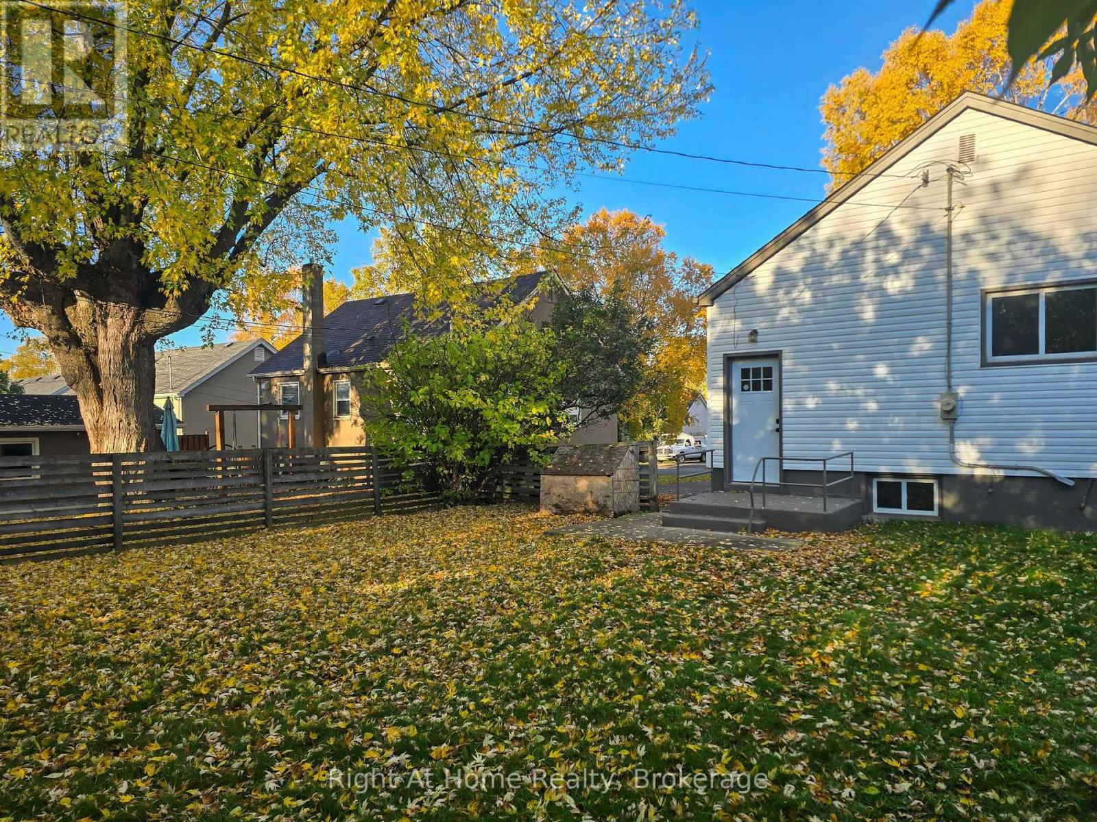 163 Mckibbin Street, Thunder Bay, Ontario  P7B 4B6 - Photo 6 - X13880294