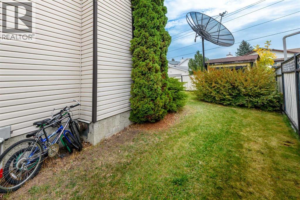 119 Pasadena Green NE, Calgary, Alberta  T1Y 6M9 - Photo 36 - A2348496