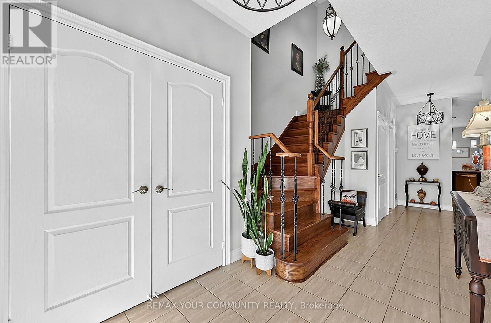 161 Richardson Crescent, Bradford West Gwillimbury, Ontario  L3Z 0N5 - Photo 6 - N13879992