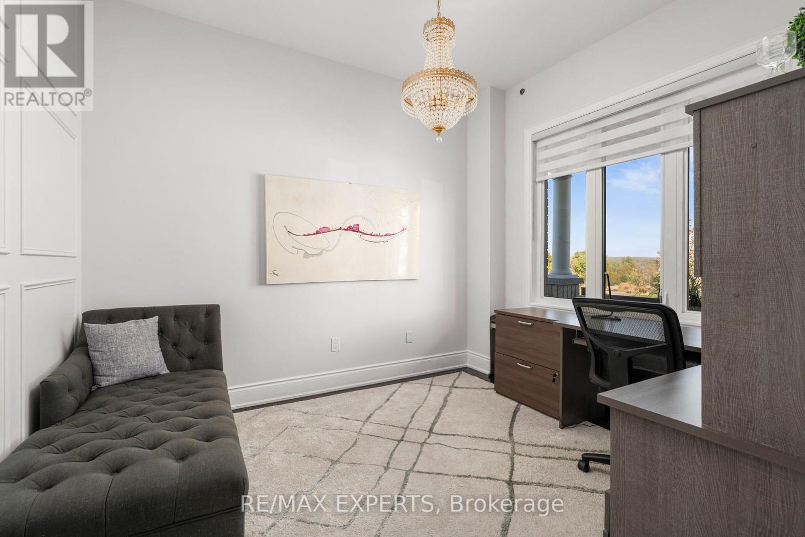 16 Thomas Noble Court, King, Ontario  L7B 0A3 - Photo 8 - N13880018