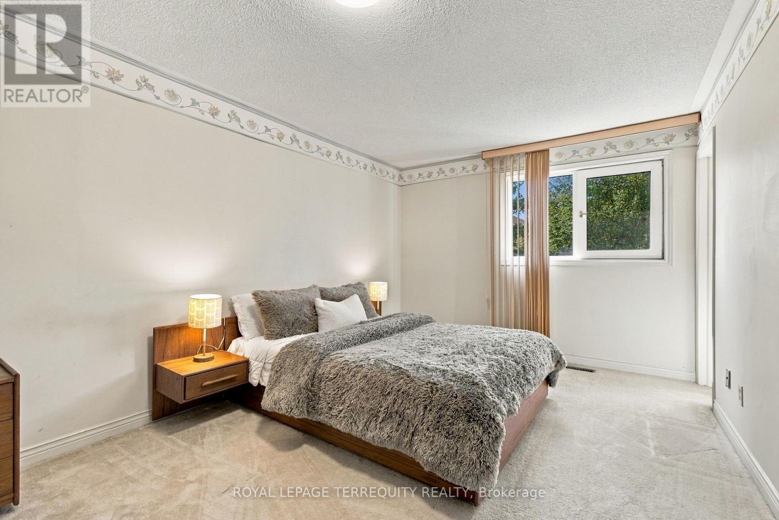 8 Mallory Avenue, Markham, Ontario  L3R 6P7 - Photo 19 - N13880096