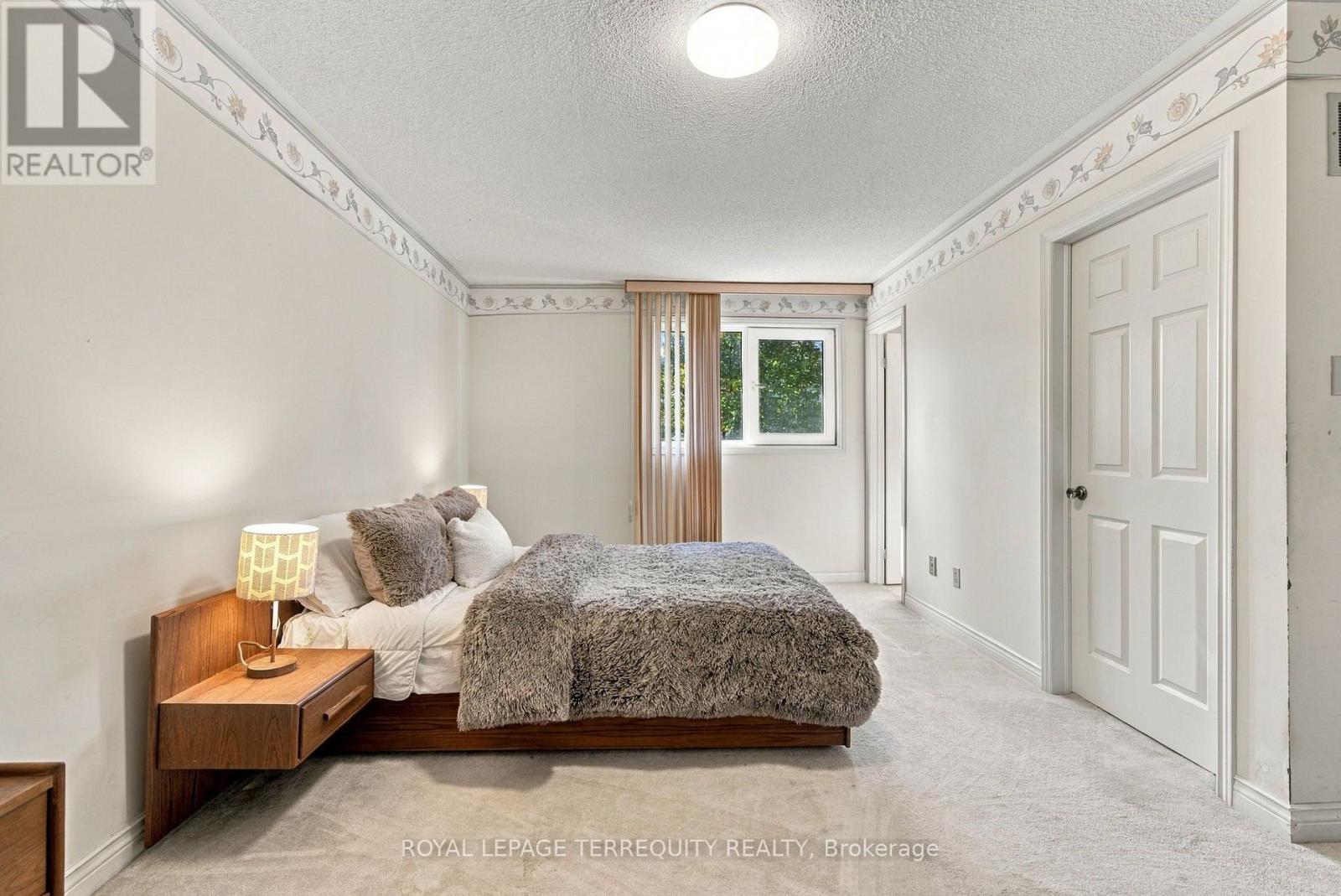 8 Mallory Avenue, Markham, Ontario  L3R 6P7 - Photo 20 - N13880096