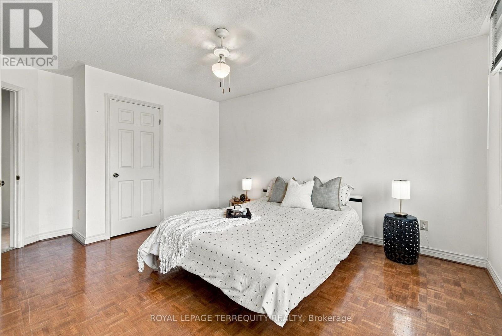 8 Mallory Avenue, Markham, Ontario  L3R 6P7 - Photo 24 - N13880096
