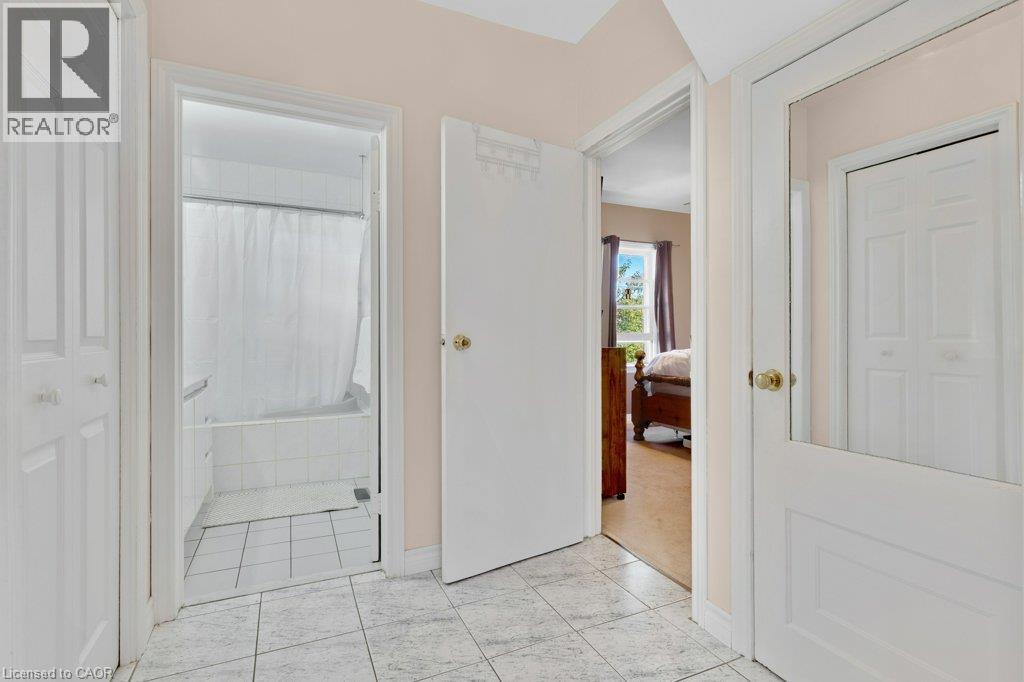52 Third Avenue, Cambridge, Ontario  N1S 2C6 - Photo 22 - 40865061