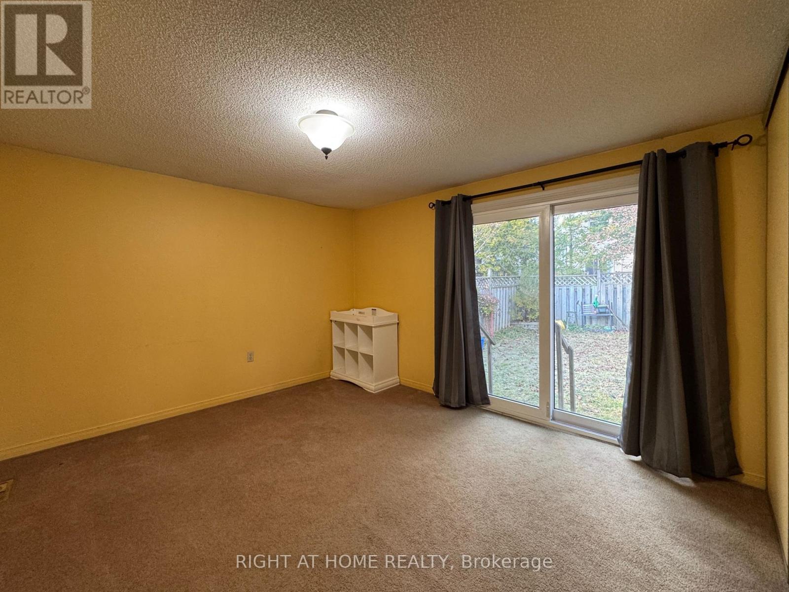 6 Hickling Trail, Barrie (Grove East), Ontario  L4M 5V7 - Photo 8 - S13880092