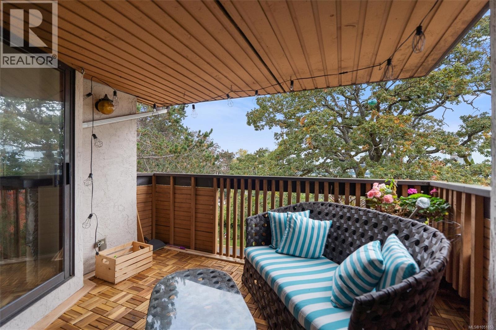 306 1518 Pandora Ave