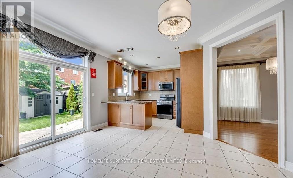 26 Maybeck Drive, Brampton, Ontario  L6X 0Z1 - Photo 11 - W13879976