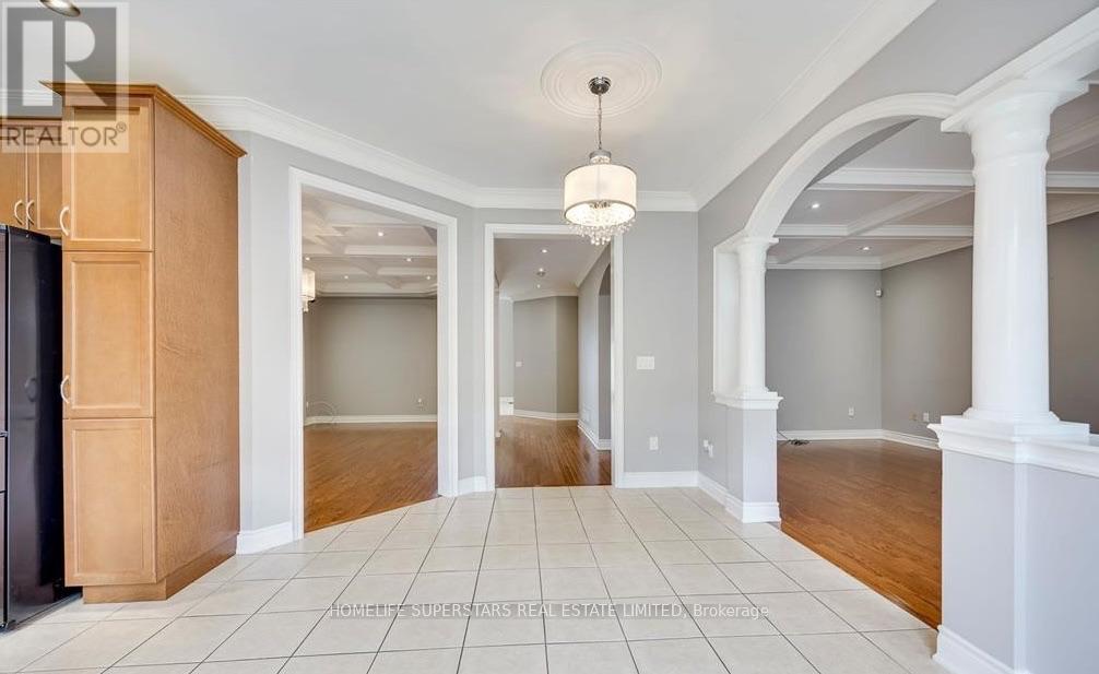 26 Maybeck Drive, Brampton, Ontario  L6X 0Z1 - Photo 12 - W13879976