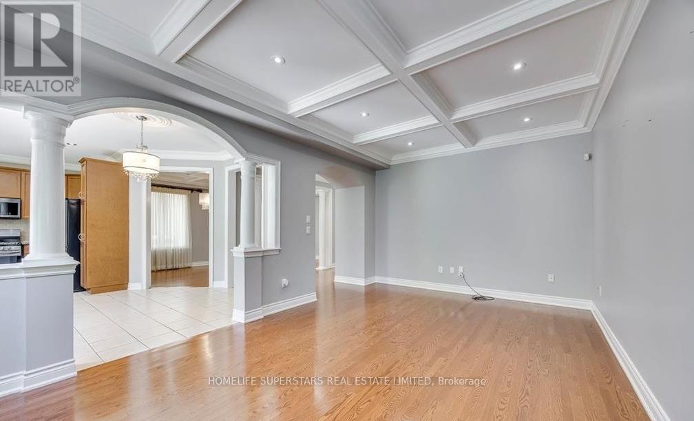 26 Maybeck Drive, Brampton, Ontario  L6X 0Z1 - Photo 8 - W13879976