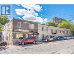 4 - 58 ROSEMOUNT AVENUE, Toronto, Ontario