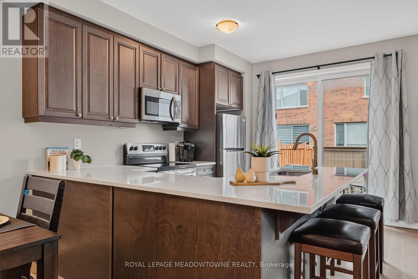 1285 Dias Landing, Milton, Ontario  L9E 1W2 - Photo 10 - W13880068