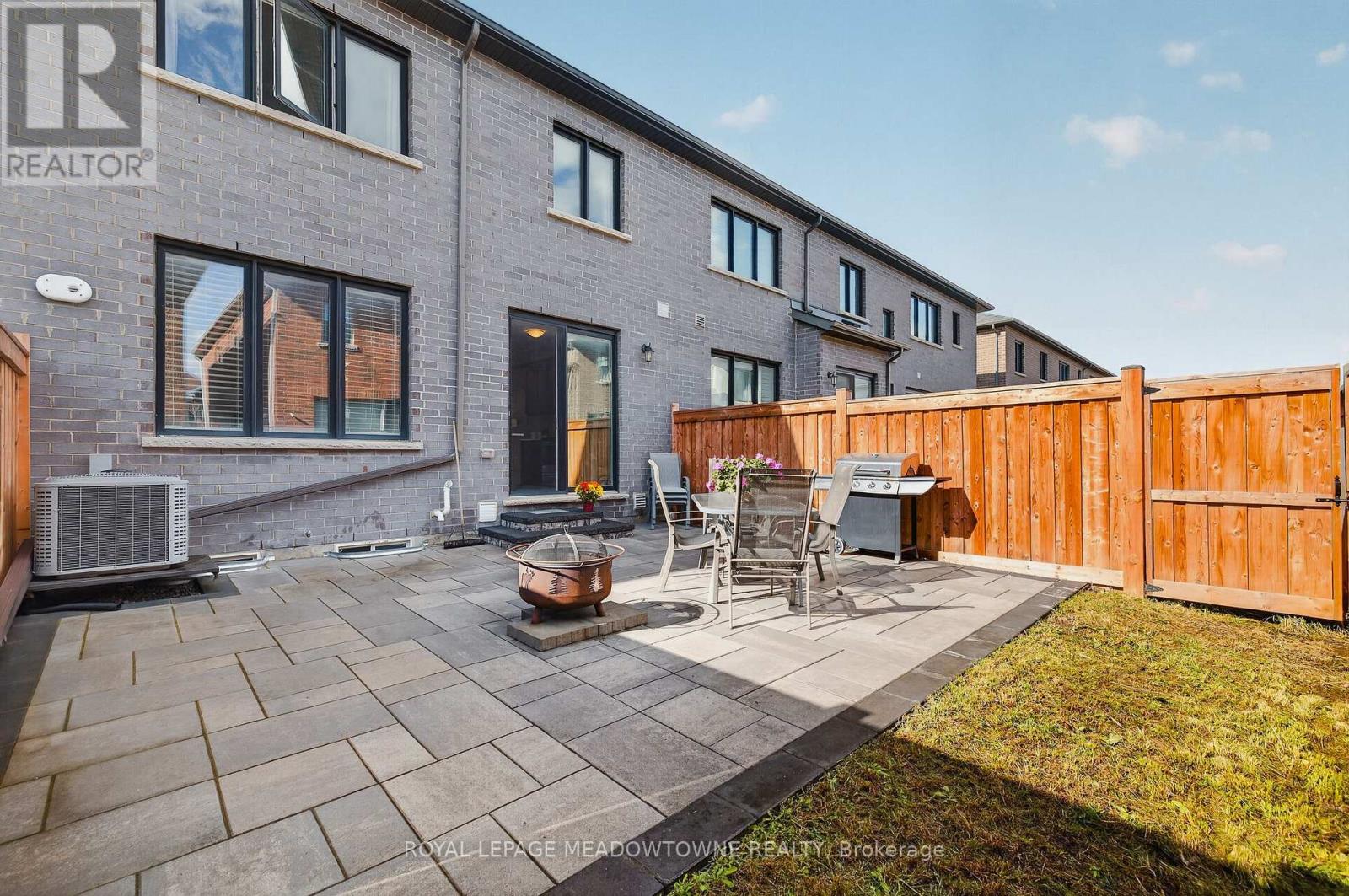 1285 Dias Landing, Milton, Ontario  L9E 1W2 - Photo 36 - W13880068