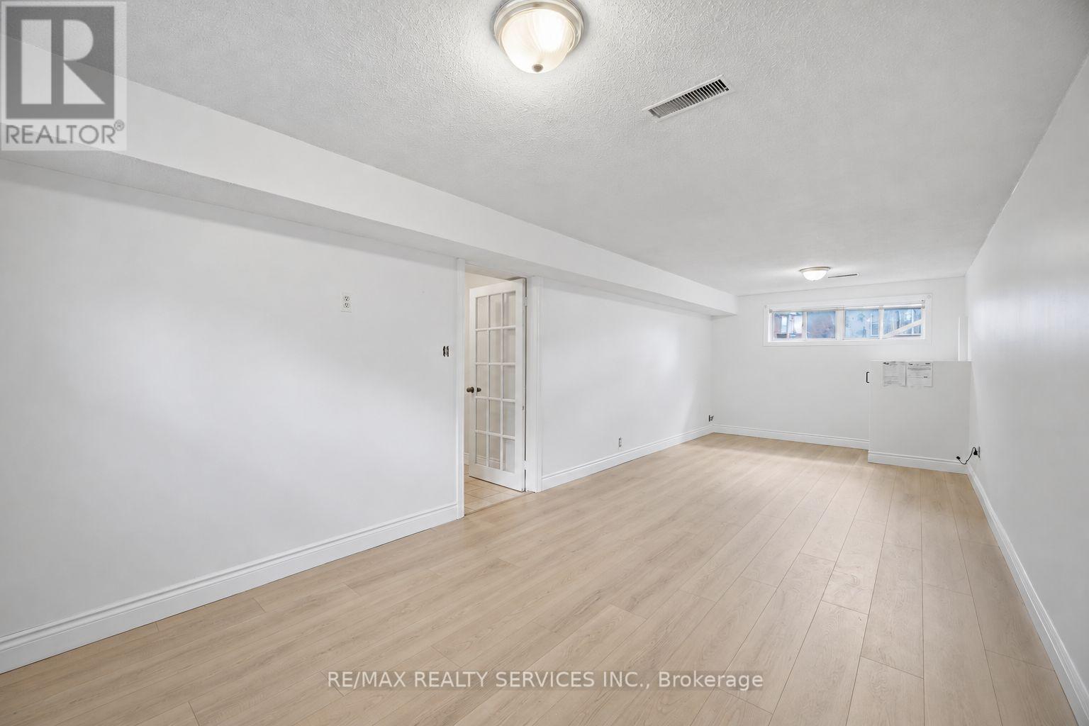 27 Edgemont Drive, Brampton, Ontario  L6V 1K9 - Photo 37 - W13880086