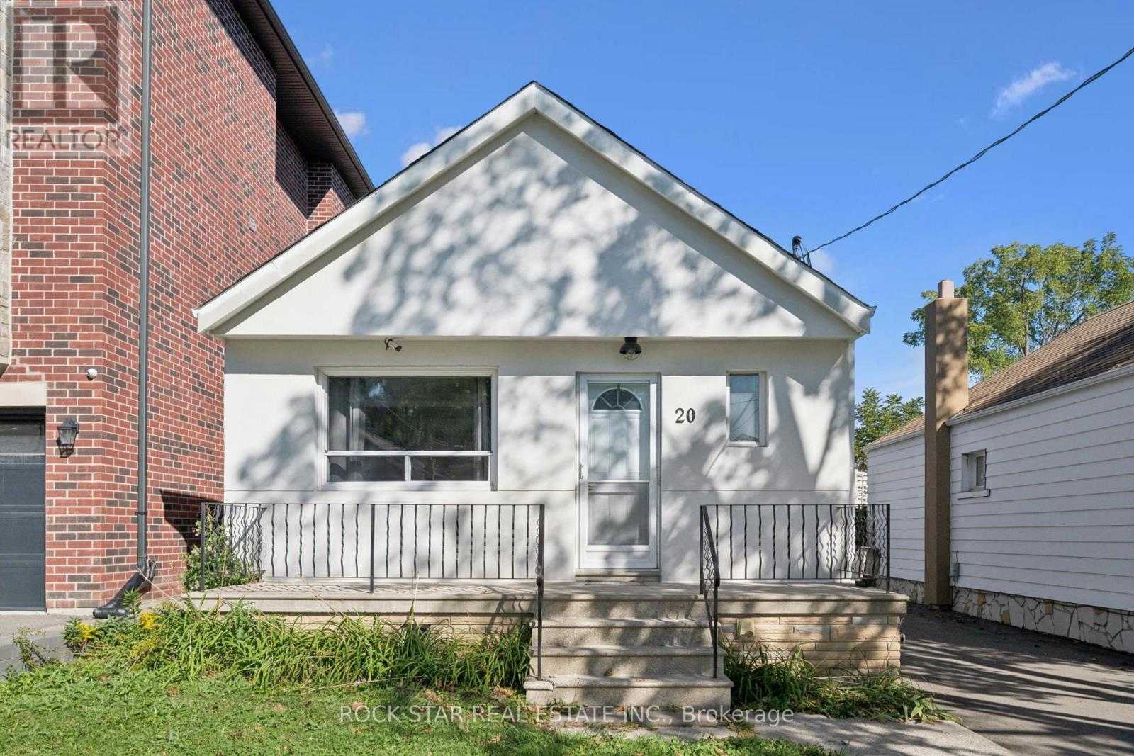 20 BRAEBURN AVENUE, Toronto, Ontario