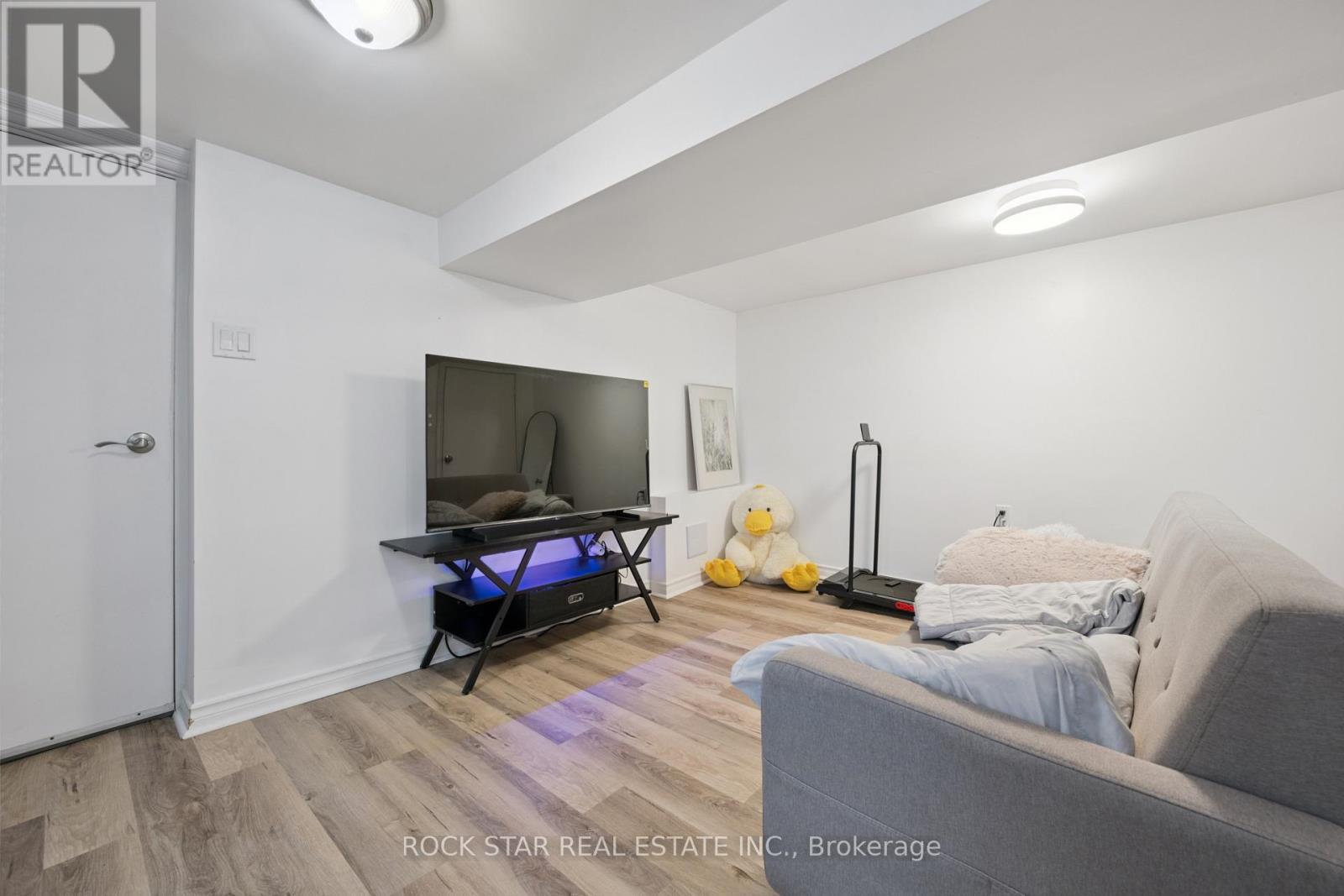 20 Braeburn Avenue, Toronto, Ontario  M9P 2J3 - Photo 21 - W13880128