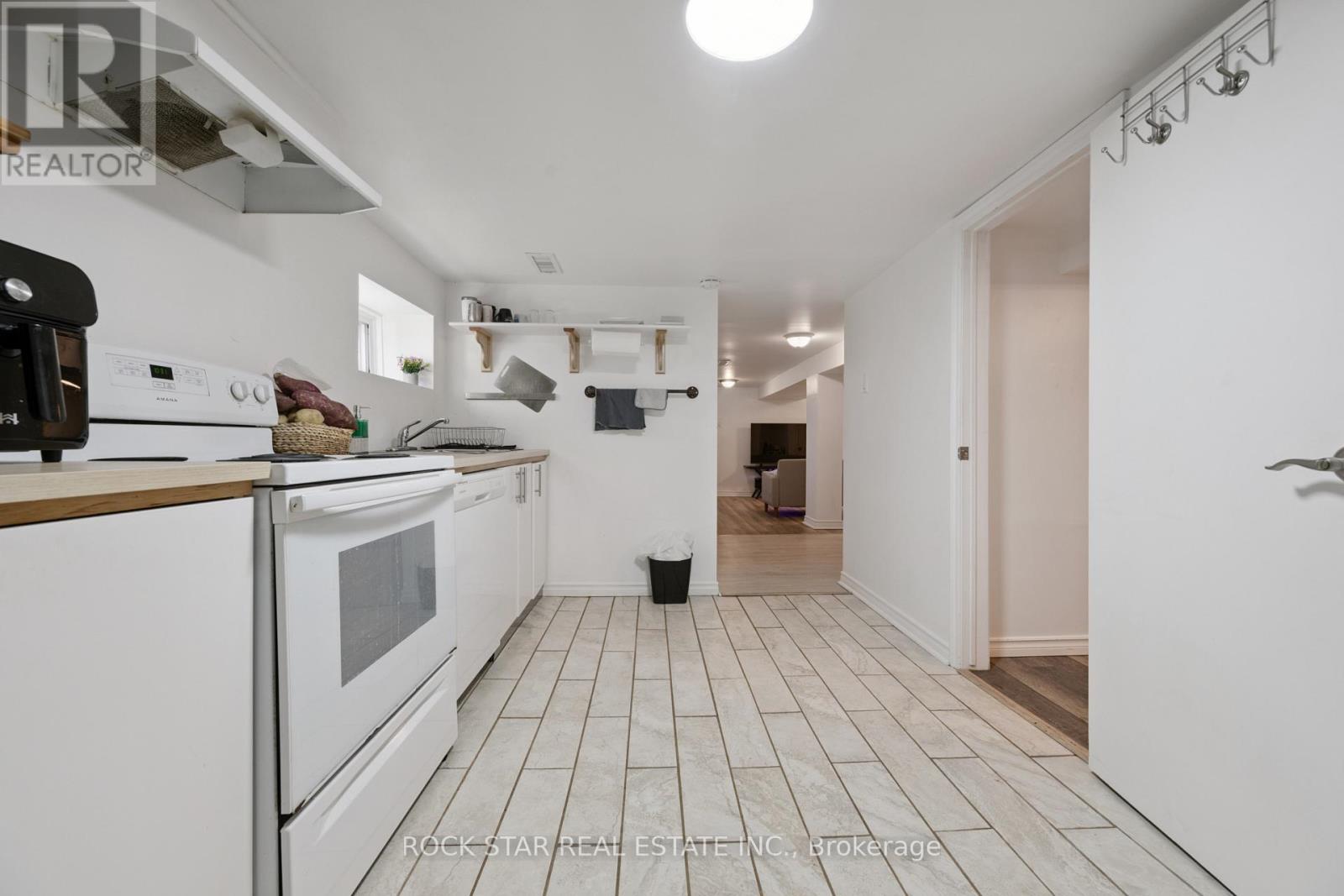 20 Braeburn Avenue, Toronto, Ontario  M9P 2J3 - Photo 26 - W13880128