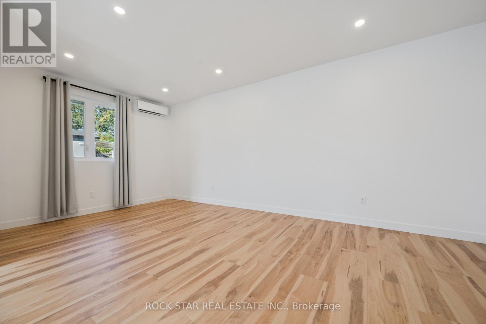 20 Braeburn Avenue, Toronto, Ontario  M9P 2J3 - Photo 34 - W13880128