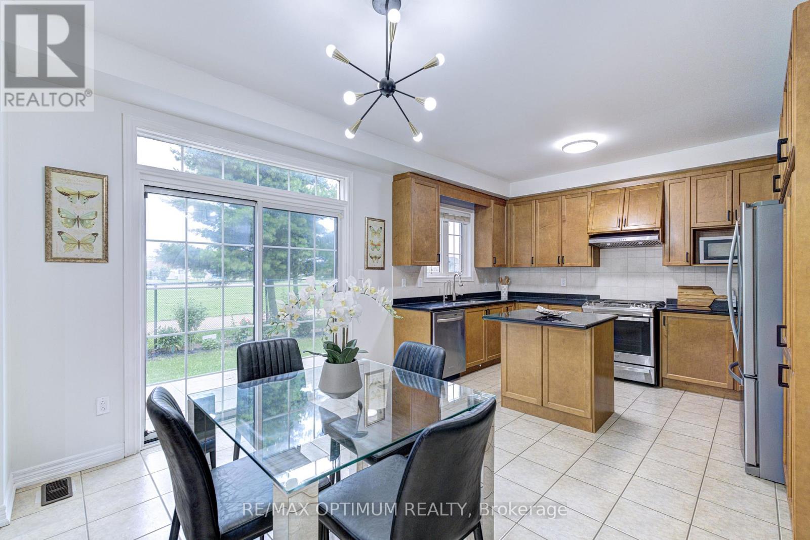 62 Egypt Drive, Brampton, Ontario  L6R 0S4 - Photo 16 - W13880142