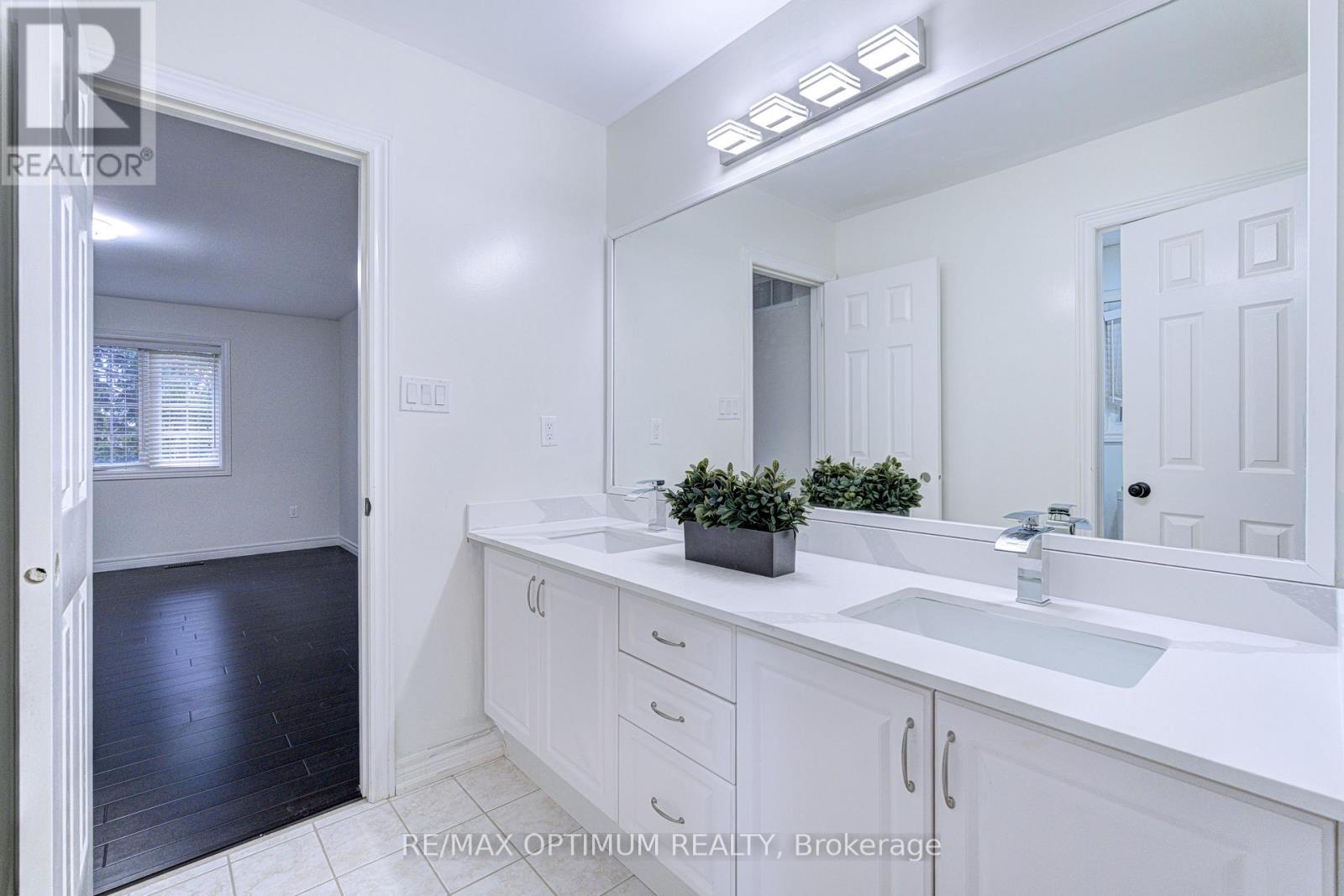 62 Egypt Drive, Brampton, Ontario  L6R 0S4 - Photo 35 - W13880142