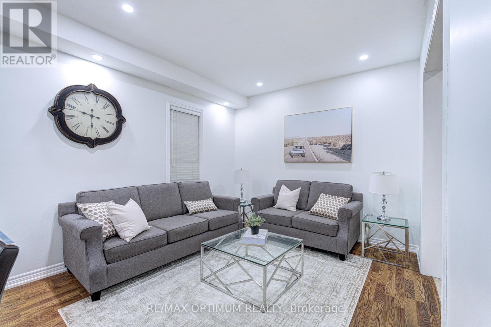 62 Egypt Drive, Brampton, Ontario  L6R 0S4 - Photo 8 - W13880142