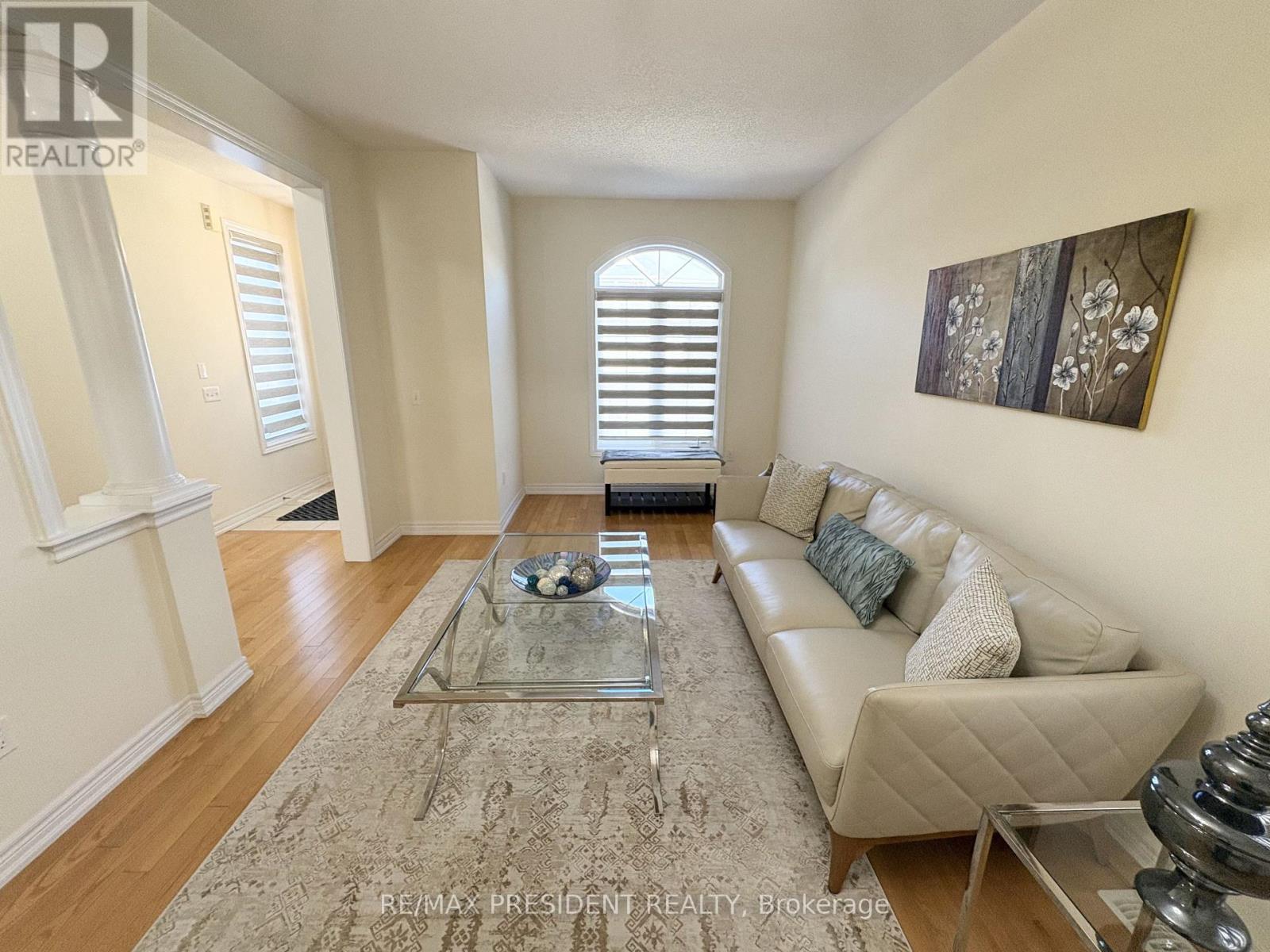 7 Wellpark Way, Brampton, Ontario  L6P 3Z6 - Photo 7 - W13880184