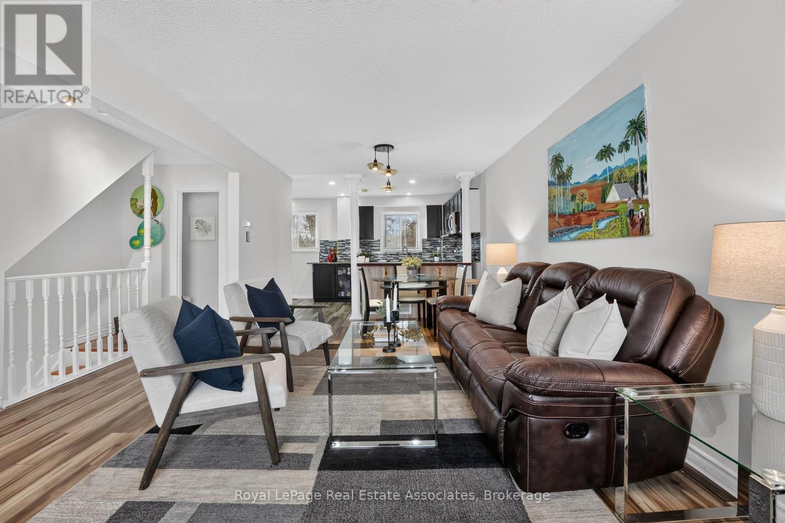 6 Ellerslie Road, Brampton, Ontario  L6T 4C2 - Photo 5 - W13880190