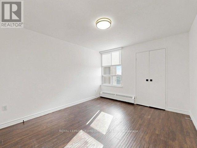 2301 - 360 Ridelle Ave Avenue, Toronto, Ontario  M6B 1K1 - Photo 20 - W13880200