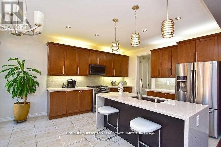 63 Enford Crescent, Brampton, Ontario  L7A 4C7 - Photo 10 - W13880214