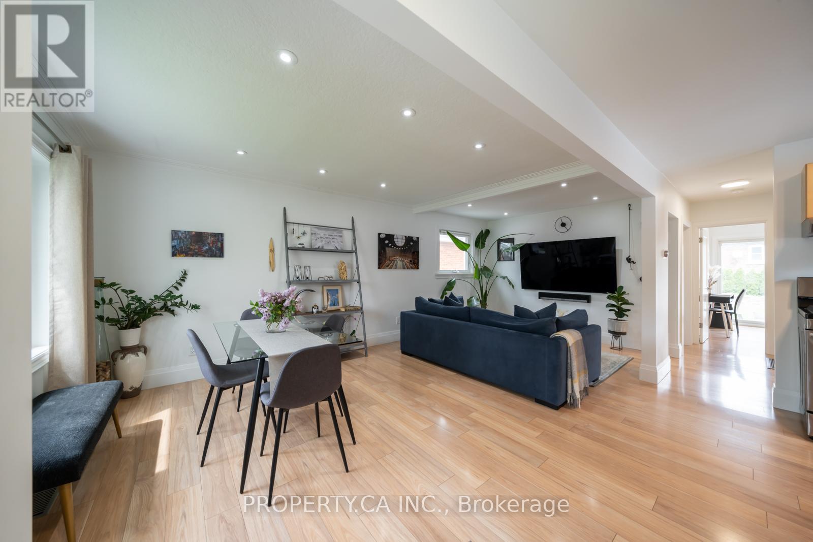 44 Daniels Street, Toronto, Ontario  M8Y 1M1 - Photo 11 - W13880254