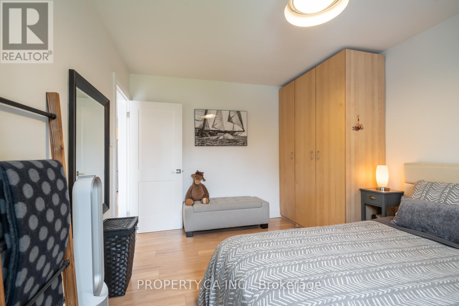 44 Daniels Street, Toronto, Ontario  M8Y 1M1 - Photo 16 - W13880254