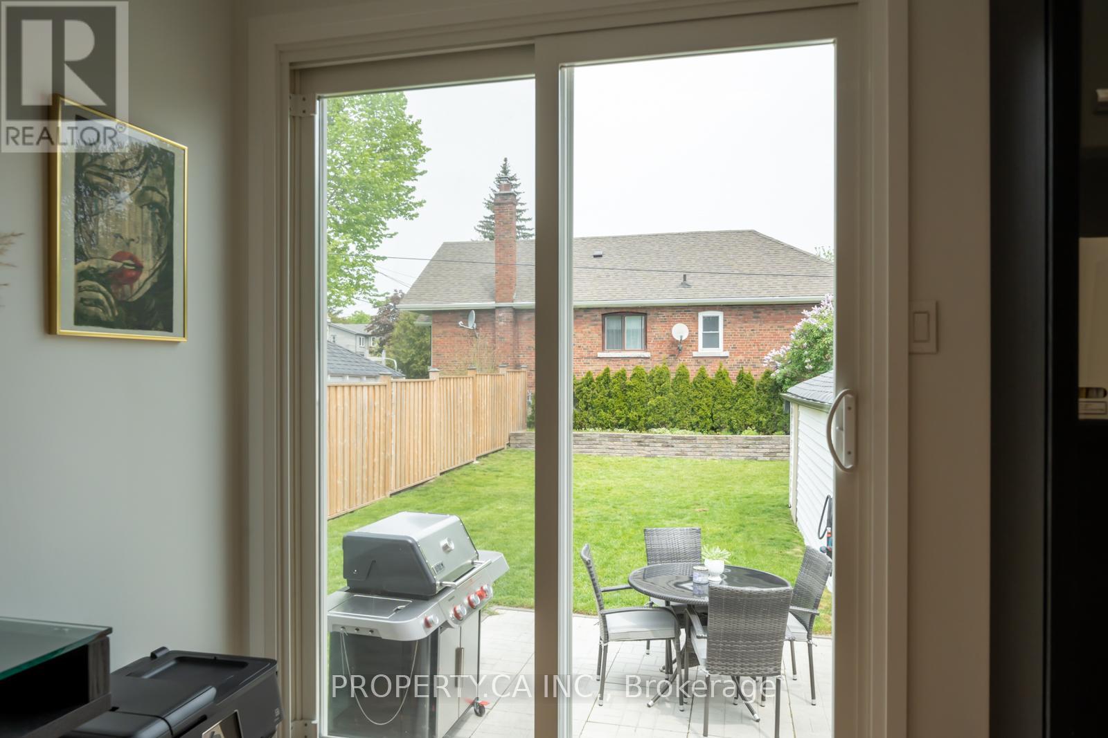 44 Daniels Street, Toronto, Ontario  M8Y 1M1 - Photo 20 - W13880254