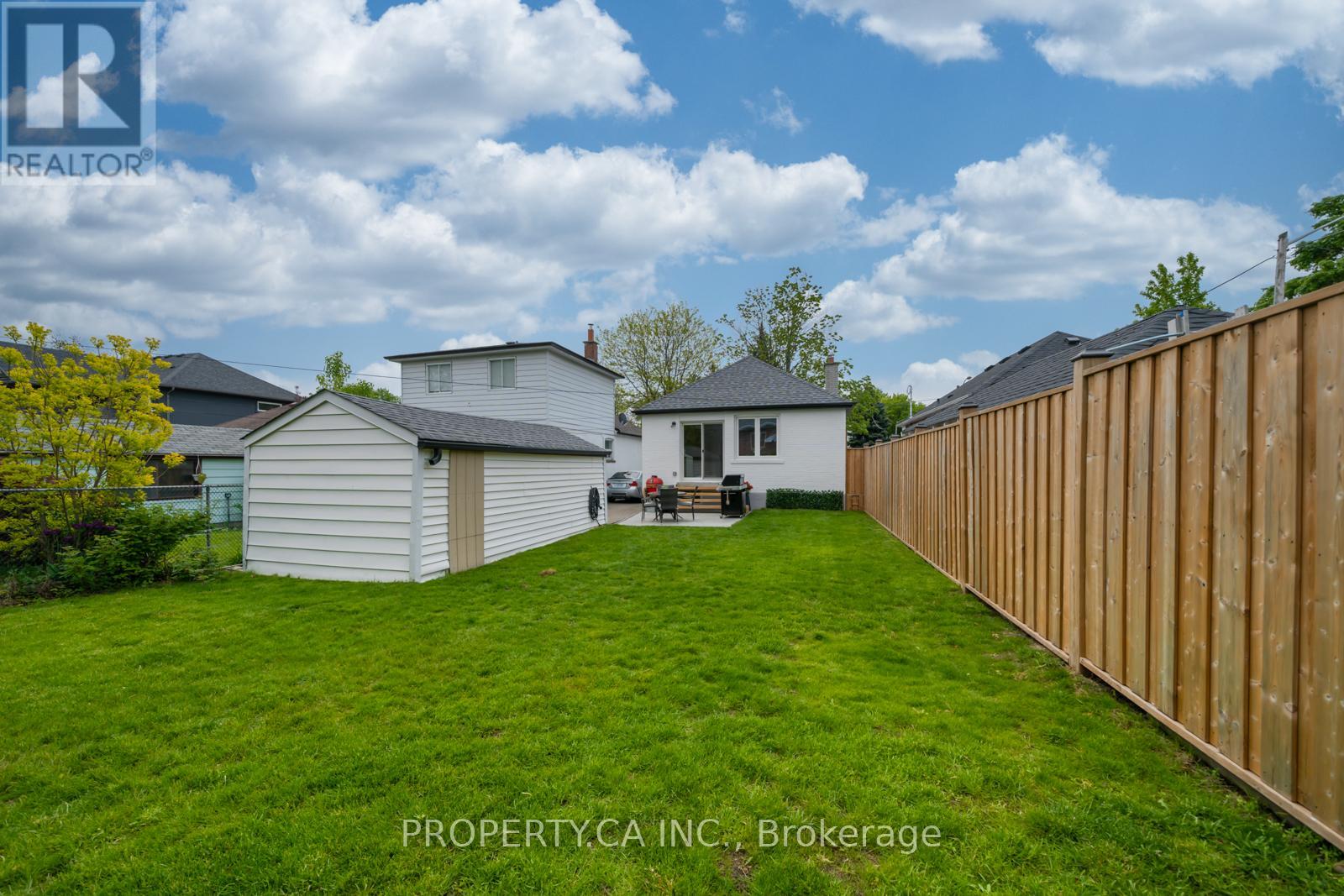 44 Daniels Street, Toronto, Ontario  M8Y 1M1 - Photo 24 - W13880254