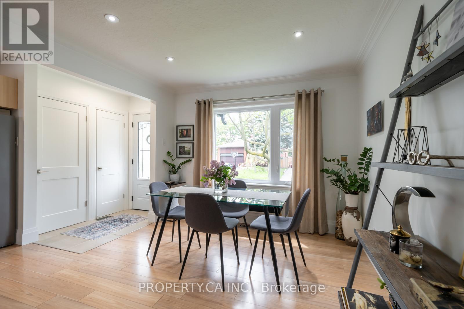 44 Daniels Street, Toronto, Ontario  M8Y 1M1 - Photo 5 - W13880254