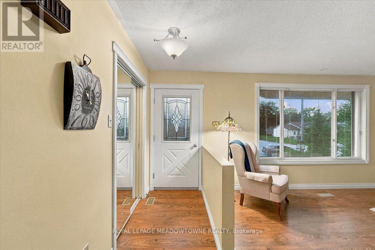 137 Orchard Drive, Blue Mountains, Ontario  N0H 2P0 - Photo 4 - X13880052