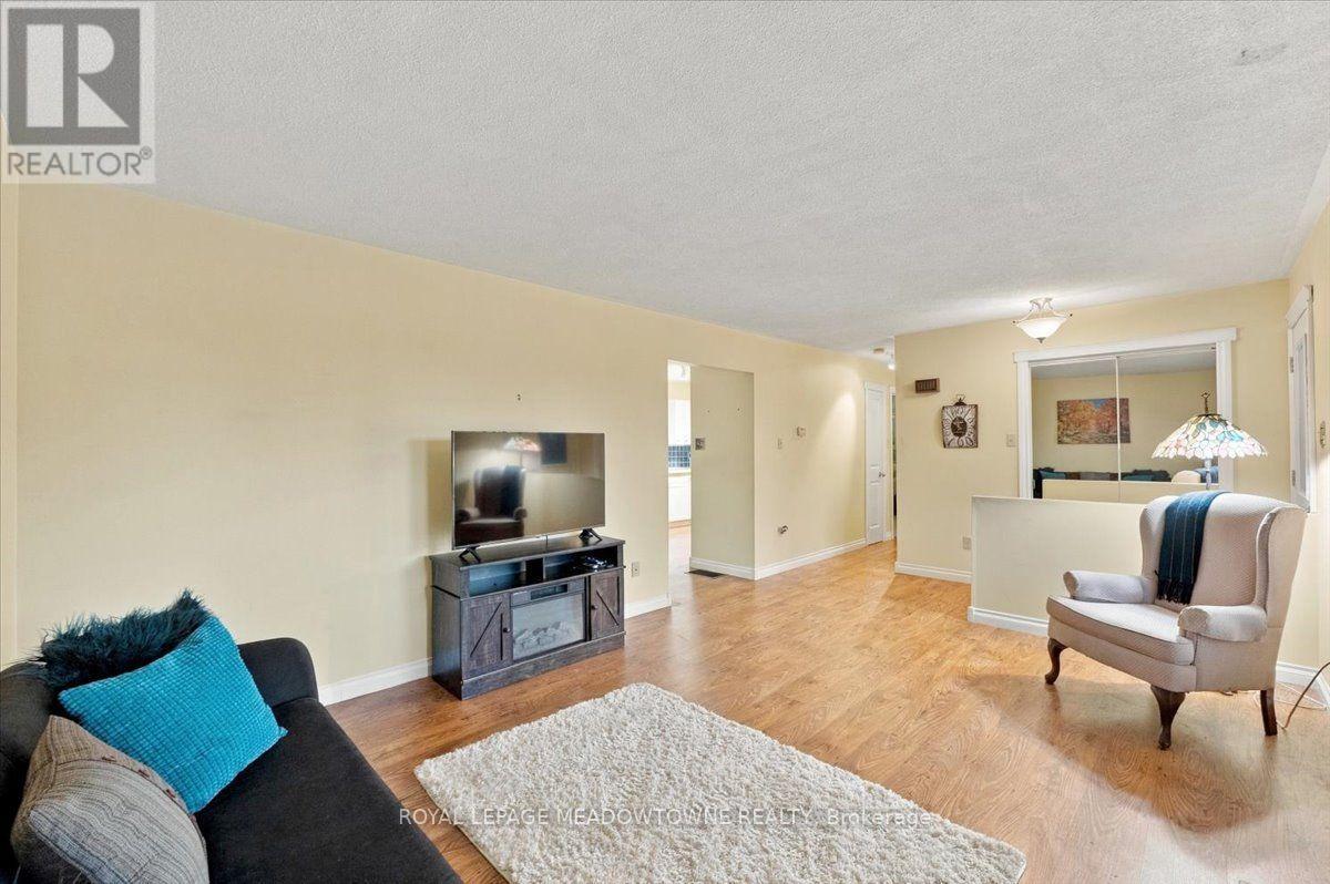 137 Orchard Drive, Blue Mountains, Ontario  N0H 2P0 - Photo 8 - X13880052