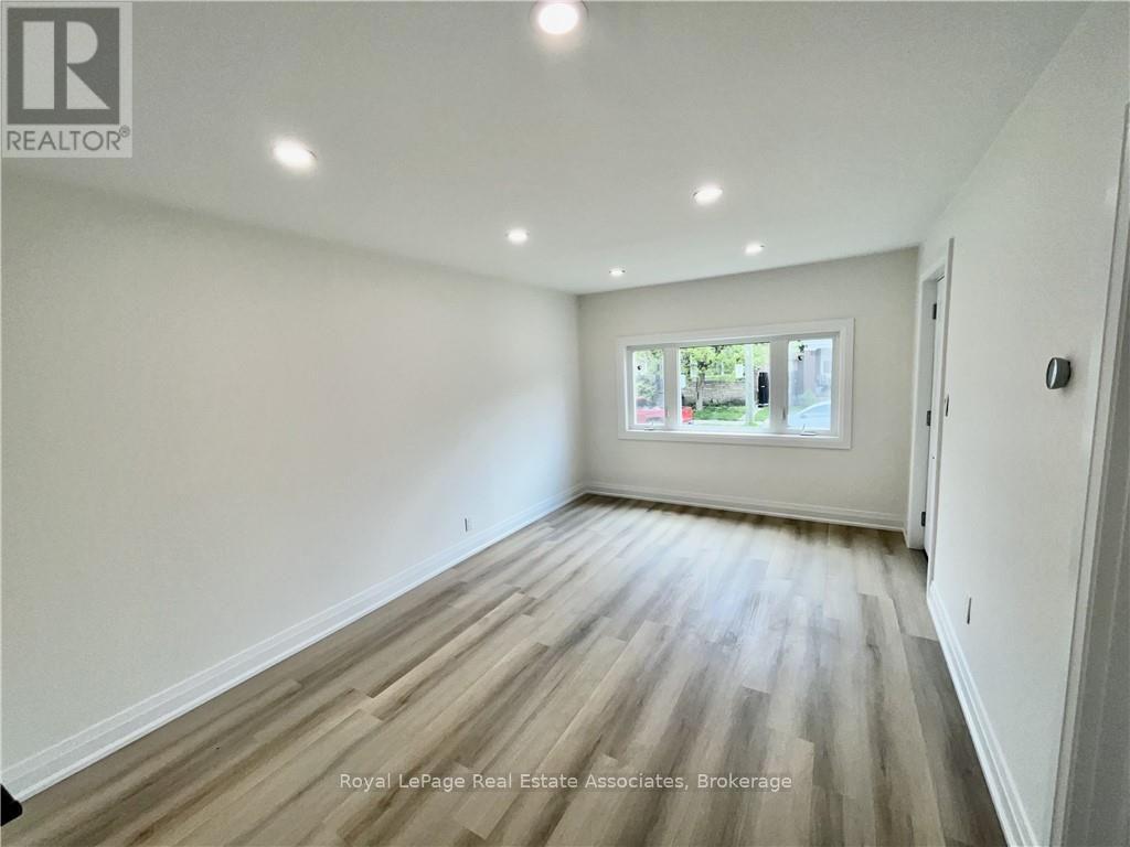 Upper - 289 Fairfield Avenue, Hamilton, Ontario  L8H 5H5 - Photo 6 - X13880078