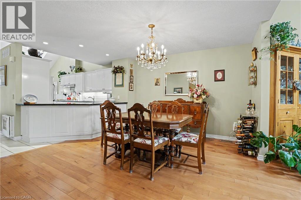 1275 Stephenson Drive Unit# 6, Burlington, Ontario  L7S 2M2 - Photo 11 - 40858072