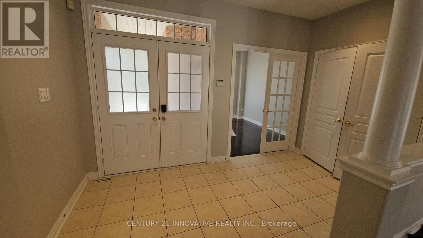 Upper - 118 Santa Amato Crescent, Vaughan, Ontario  L4J 0G1 - Photo 3 - N13689044