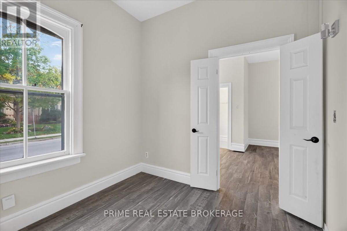 42 Bruce Street, London South, Ontario  N6C 1G6 - Photo 10 - X13880364